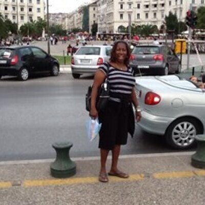 Profile Picture of PAULA PLUMMER (@fabrikqueen) on Twitter