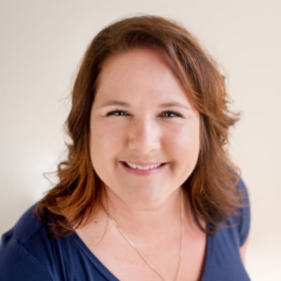 Profile Picture of Lisa Maloney (@LisaMaloney3672) on Twitter