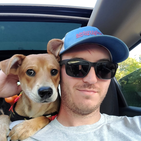 Profile Picture of Alex Dzierzynski (@alexd1089) on Poshmark