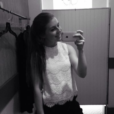 Profile Picture of Carlie Parker (@carlieparkerr) on Twitter