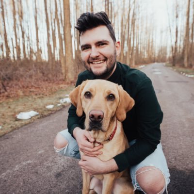 Profile Picture of Chaz Murphy 🌻 (@aloepapi) on Twitter