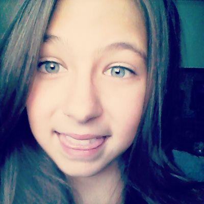 Profile Picture of Macie Marie Moore (@MacieMarieMoor1) on Twitter