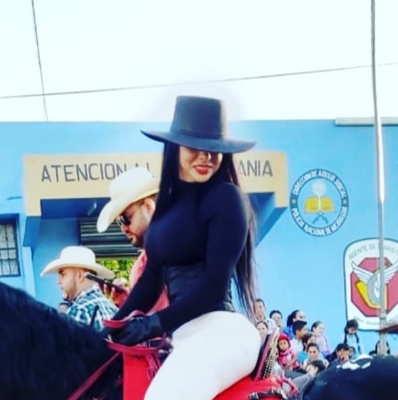 Profile Picture of Jacquelinne Mooyoung (@jcaqueline) on Poshmark