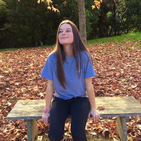 Profile Picture of Amelia Davey (@davamelia) on Pinterest