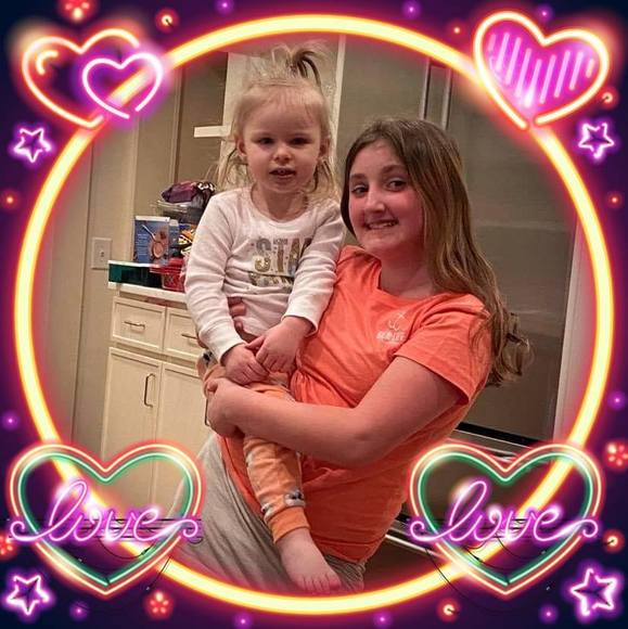 Profile Picture of Jessica Nephew (@jessica10261984) on Poshmark