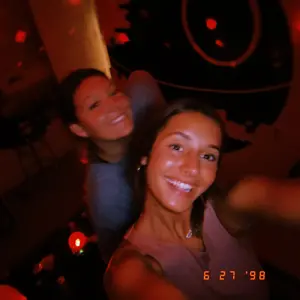 Profile Picture of julia  (@juliaapuleo) on Tiktok