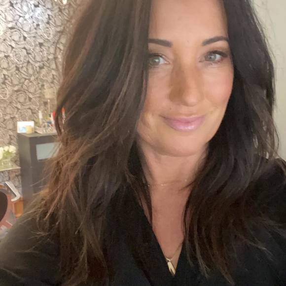 Profile Picture of Renee Bradley kotyk (@reneebradley22) on Poshmark