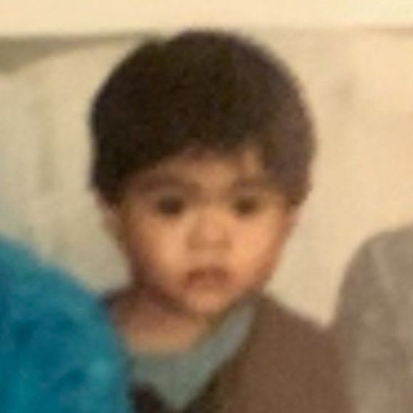 Profile Picture of Carl Arnesto (@carnesto) on Poshmark