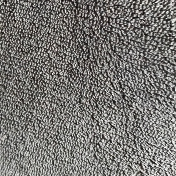 Profile Picture of Abby Eitzen (@abbyeitzen) on Poshmark