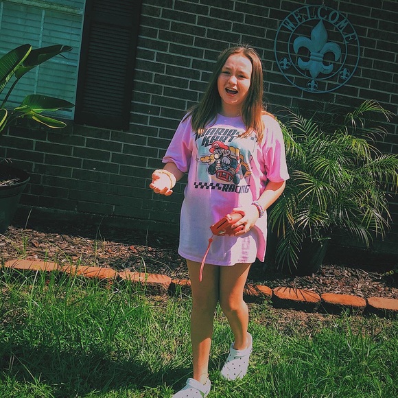 Profile Picture of Kenzli Guidry (@kenzlibg) on Poshmark