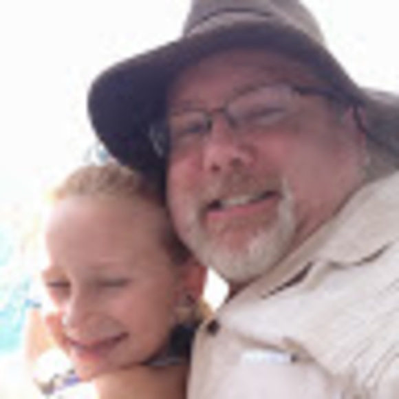 Profile Picture of Mark Solum (@barefootmark) on Poshmark