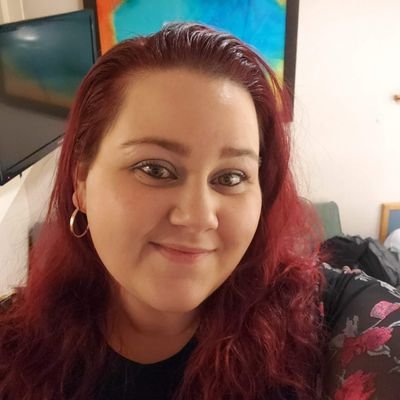 Profile Picture of Amanda DeVaul (@AmandaJD08) on Twitter
