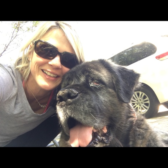 Profile Picture of Kl Canupp (@klcanupp) on Poshmark