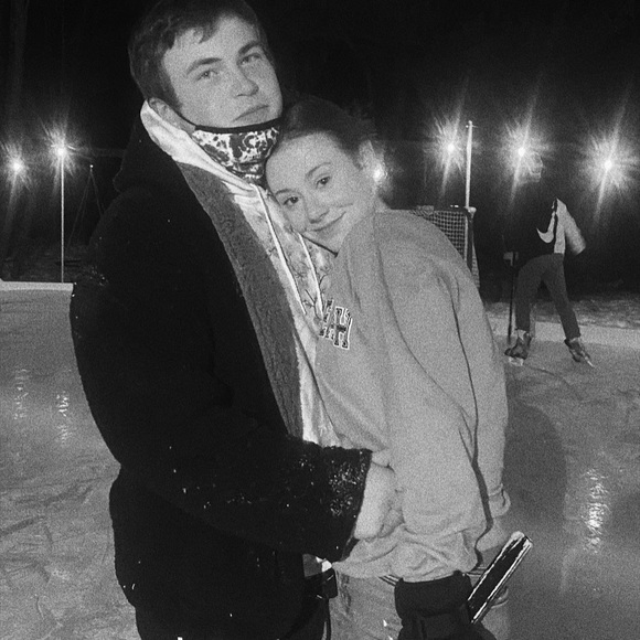 Profile Picture of Mae Mcaniff (@maemca) on Poshmark