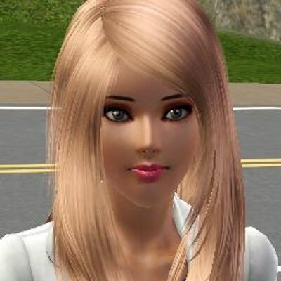 Profile Picture of Chole Moore (@chole_baker) on Twitter