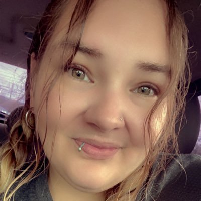 Profile Picture of Whitney Meredith (@whitneymeredi19) on Twitter