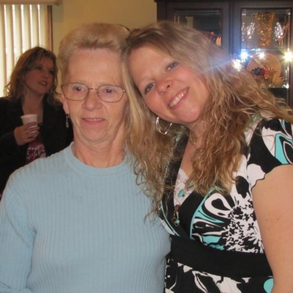 Profile Picture of Crystal Zuercher (@masonsmommy123) on Poshmark