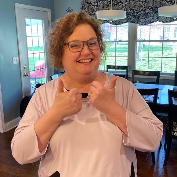 Profile Picture of Shelley Hudspath (@herdohuds) on Poshmark