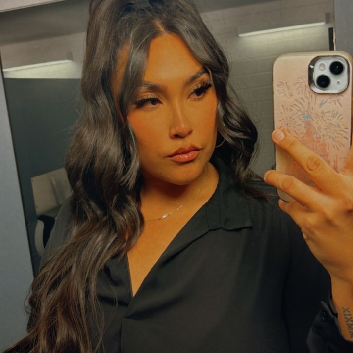 Profile Picture of Janet bear (@@janetbbear) on Tiktok