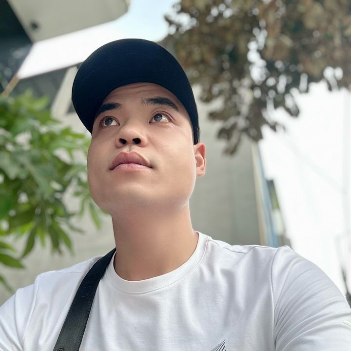 Profile Picture of hientoi19 (@hientoi19) on Tiktok