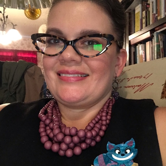 Profile Picture of Sasha Chaudron (@schaudron) on Poshmark