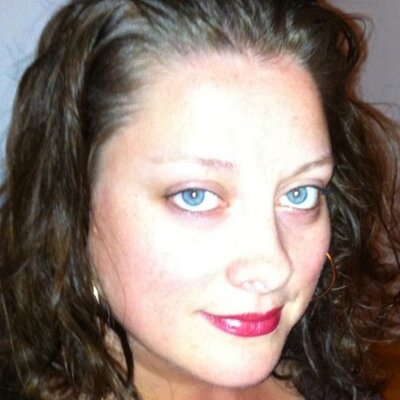 Profile Picture of Crystal Mcconnell (@csazzi1) on Twitter