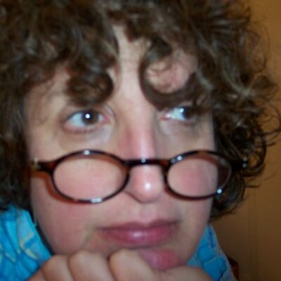 Profile Picture of Leslie Connor (@leslieconnor) on Twitter