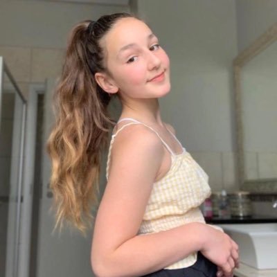 Profile Picture of Gabs Lewitton (@GLewitton) on Twitter