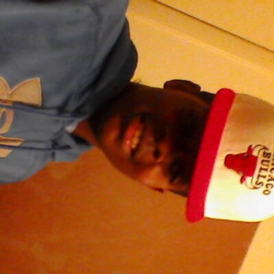 Profile Picture of Deshawn Wright (@make_mii_fly_45) on Twitter