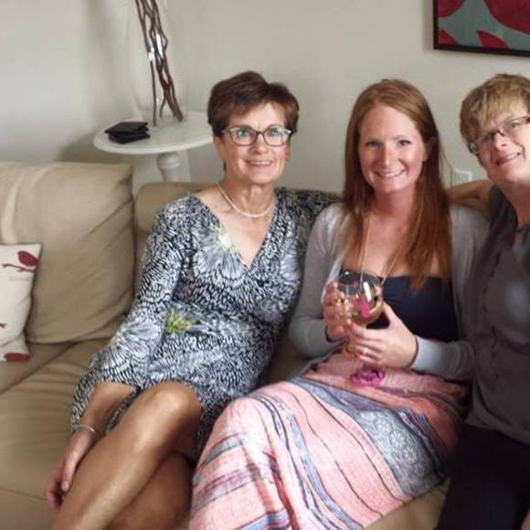 Profile Picture of Jerri Loewig (@loewig) on Poshmark