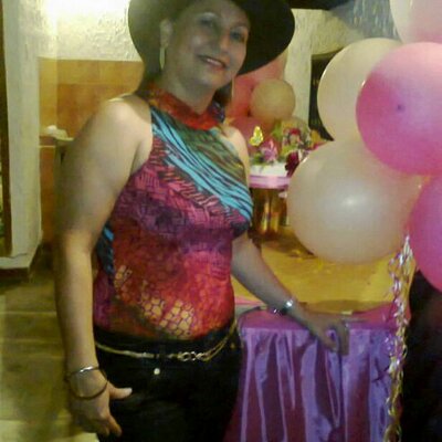 Profile Picture of Flor Delgado (@flordelgado9) on Twitter