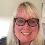 Profile Picture of Karen Barnett (@barnettatpickwicklake) on Instagram