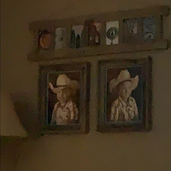 Profile Picture of Lisa Lichty (@lisalichty) on Poshmark