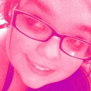 Profile Picture of April Marie (@closehadassah) on Myspace