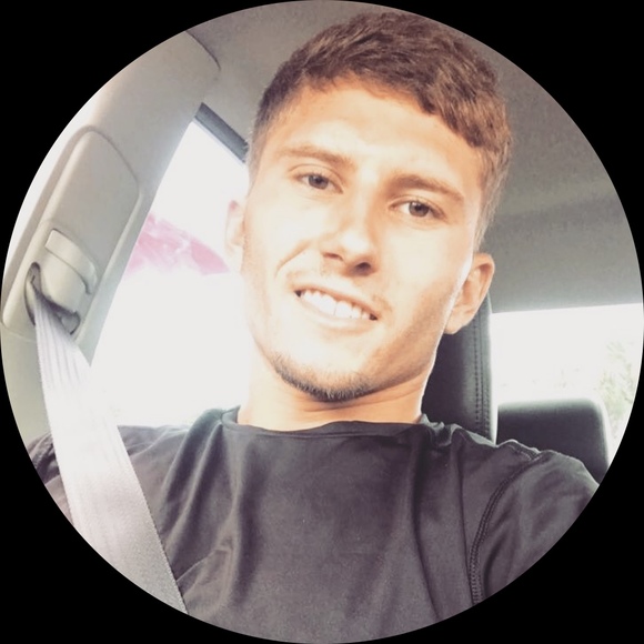 Profile Picture of Logan Swartz (@logan_swartz) on Poshmark