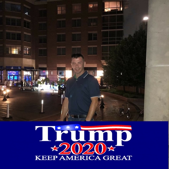 Profile Picture of Oleg Oleg (@olegnew3) on Poshmark