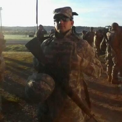 Profile Picture of Robert Ibarria (@@scallion14) on Twitter