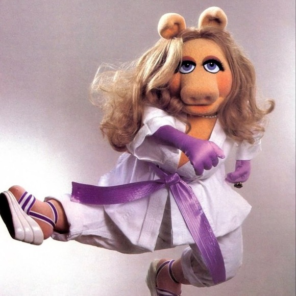 Profile Picture of Melissa Krispinsky (@m_krispinsky) on Poshmark