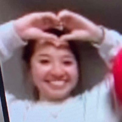 Profile Picture of Lilly (@HaLillian) on Twitter