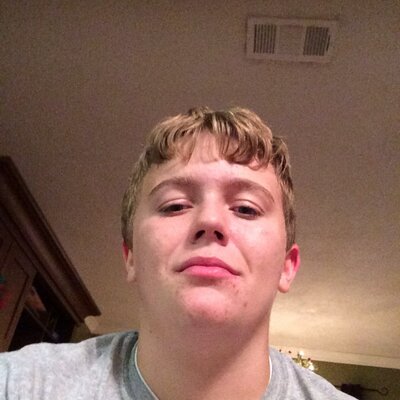 Profile Picture of Derek Fontenot (@derek0414) on Twitter