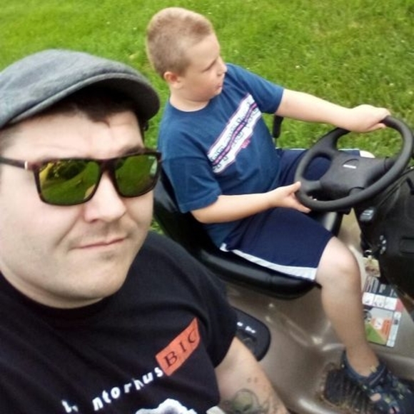 Nathan Doering - Poshmark Profile Picture of Nathan Doering (@nathandoering) on Poshmark