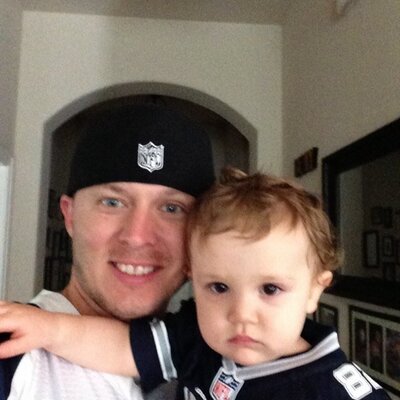 Profile Picture of Cliff Thompson (@cliffthompson82) on Twitter