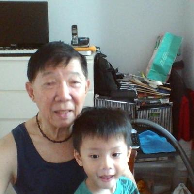 Profile Picture of Vincent Yong (@Stiletto72Vince) on Twitter