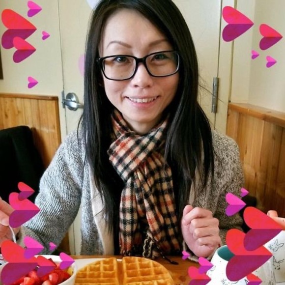 Anita Cheng - Poshmark Profile Picture of Anita Cheng (@anitacheng864) on Poshmark