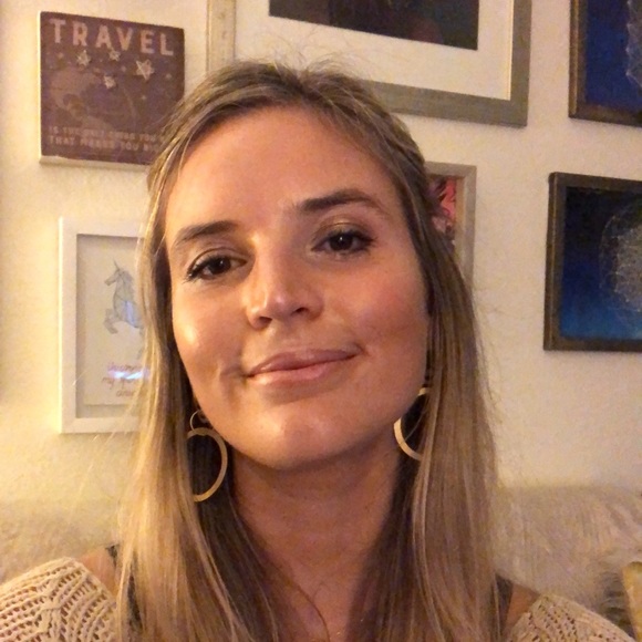 Kkathryn Baragwanath - Poshmark Profile Picture of Kkathryn Baragwanath (@kkathrynb) on Poshmark