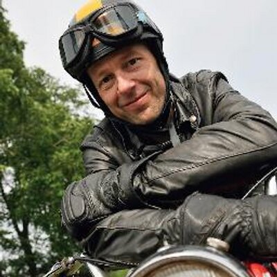 Profile Picture of Adam Popp (@atompopp) on Twitter