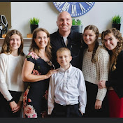 Profile Picture of Andrew Newcombe (@AndrewNewcombe) on Youtube