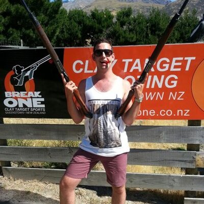 Profile Picture of Stephen Mellios (@Smelldogg) on Twitter