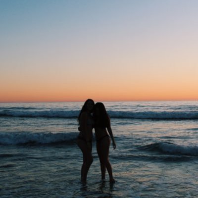 Profile Picture of Lindsey Hebert (@lindseyyhebert) on Twitter