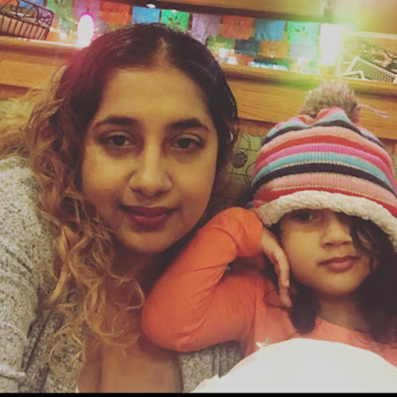 Profile Picture of Kareena Sookwah (@kareenasookwah) on Poshmark